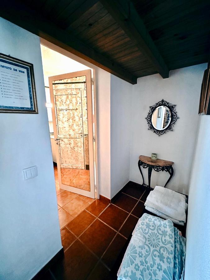 신트라 Casa Girassol With A Beautiful Private Pool And Garden 빌라 외부 사진
